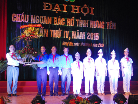 Đại hội Cháu ngoan Bác Hồ mừng ngày sinh nhật Bác tại Hưng Yên, Bà Rịa - Vũng Tàu và Bến Tre